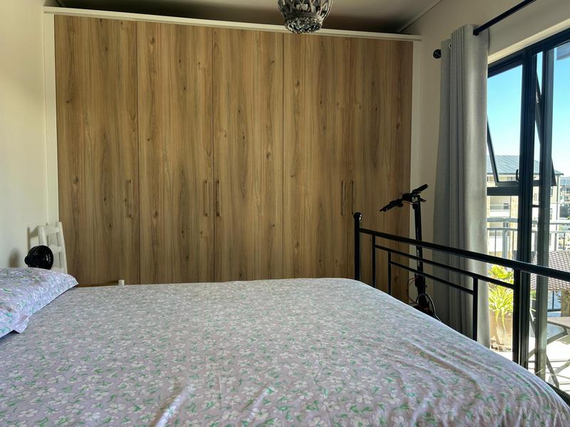 1 Bedroom Property for Sale in Sandown Western Cape